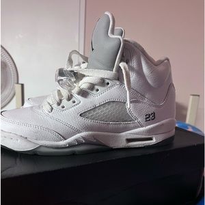 jordan 5 retro metallic white